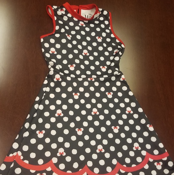 Minnie Mouse Her Universe Dress - Picture 5 of 7